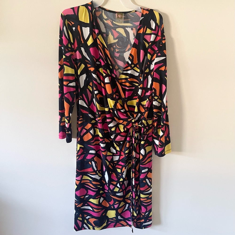 Anne Klein Black and Pink Sheath Dress Long Sleeve V-Neck